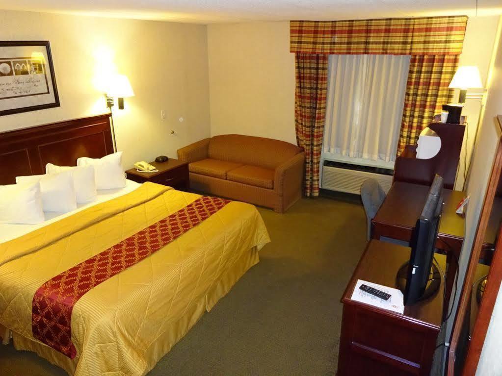 Red Roof Inn Hartford - Vernon Exteriör bild